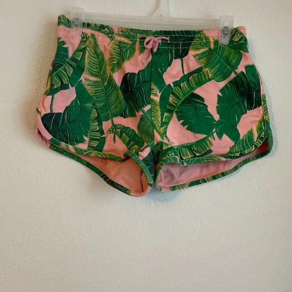 Judith March Women’s Tropical leaves with pink casual shorts size L - Picture 1 of 7